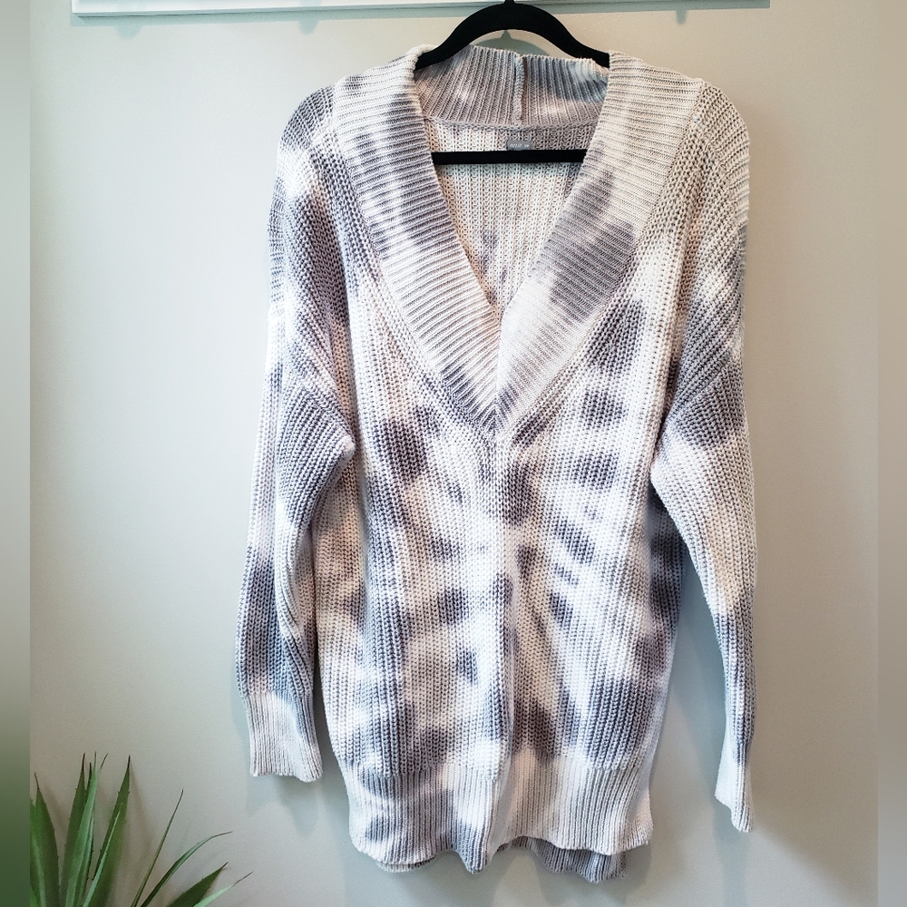 (2) Aerie Over Sized Sweater Size Small